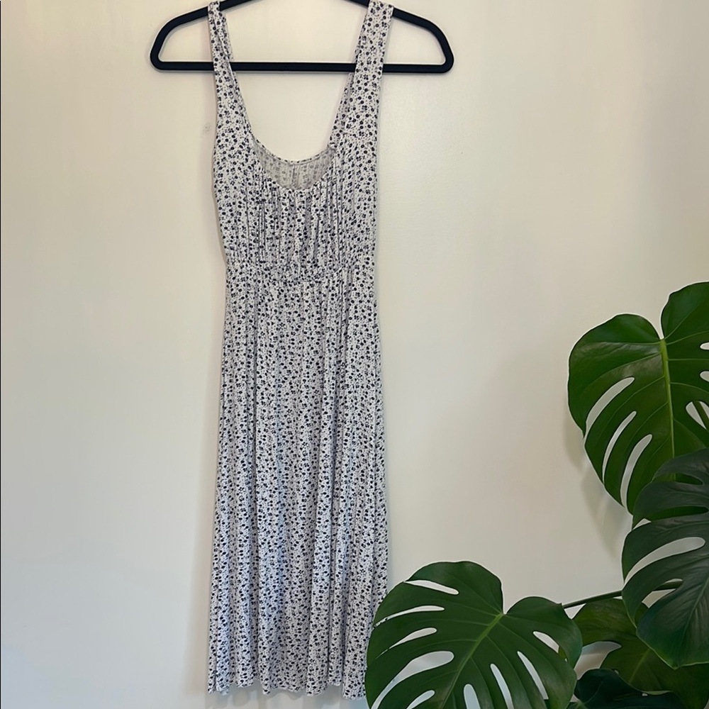 Elegant White and Black Patterned Dress
